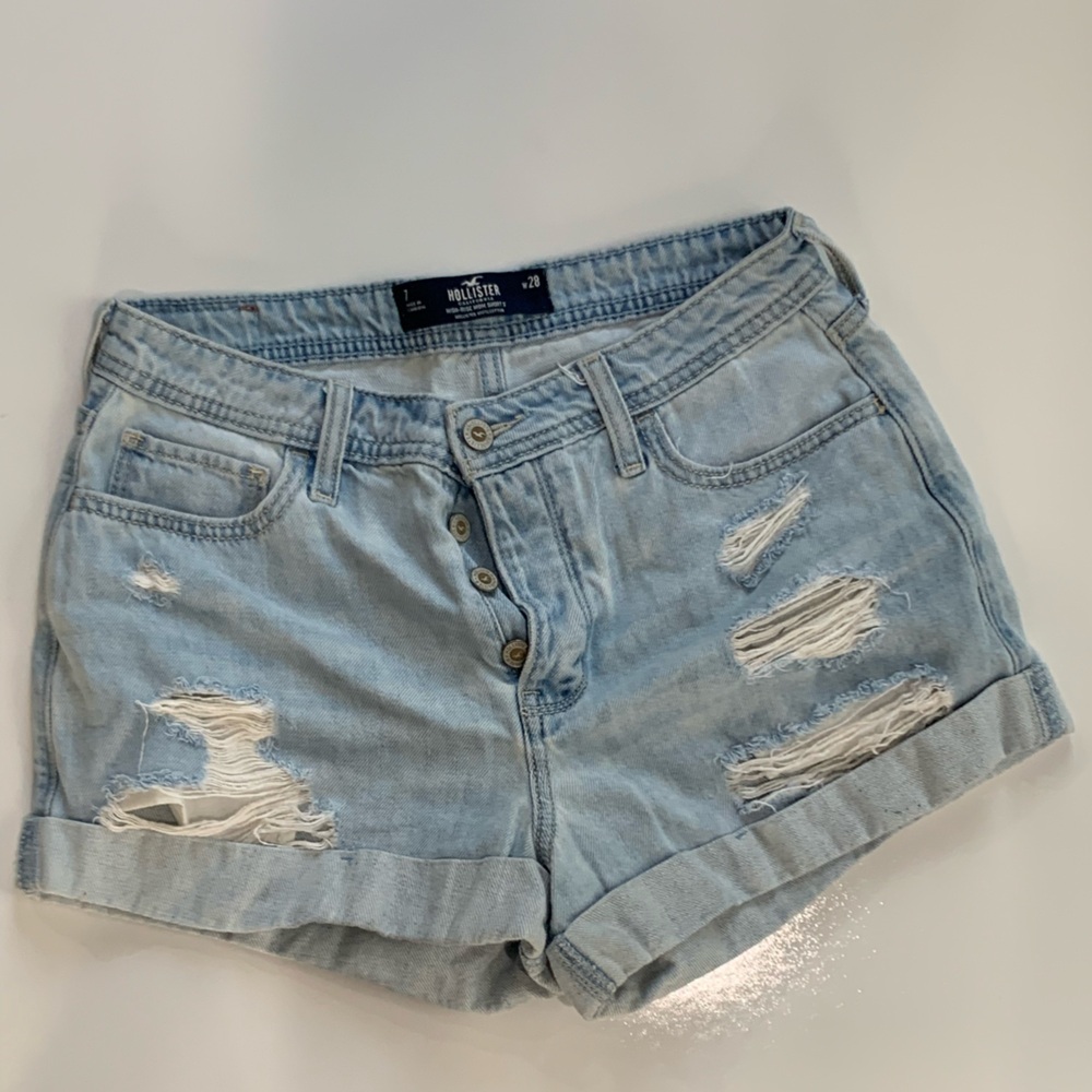 Y2K Hollister Light Blue Denim Shorts size 7 W 28 Very Good Condition